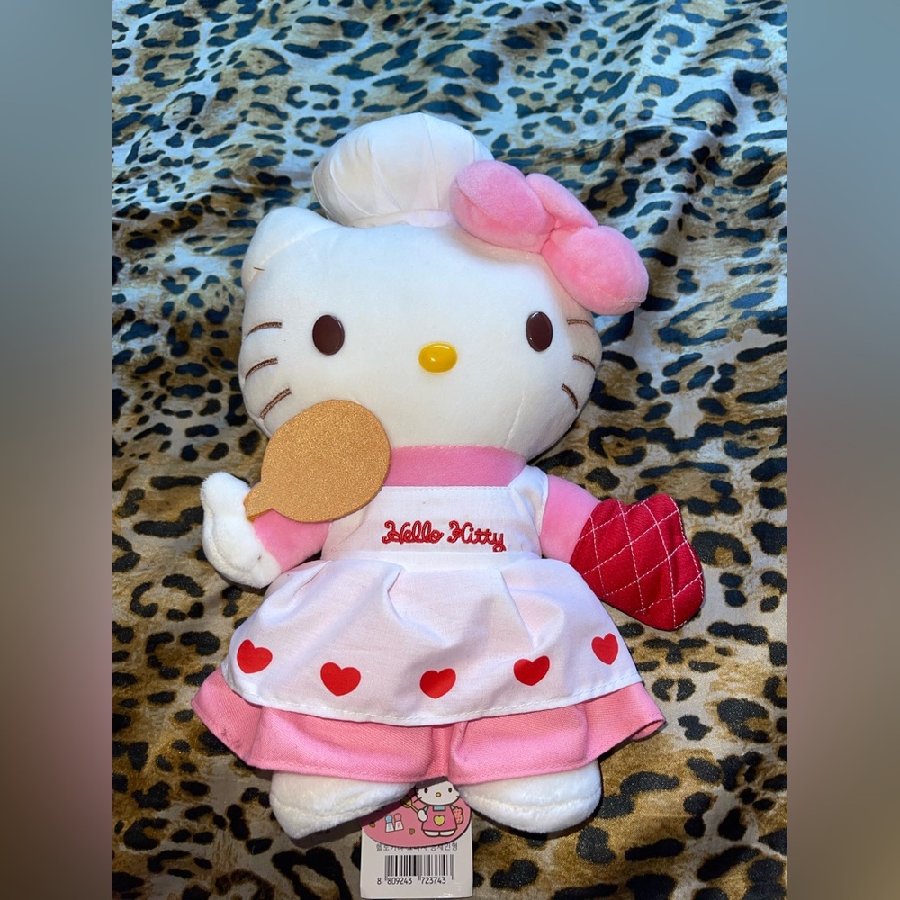 Sanrio Hello Kitty Chef Plush - Pink, White, and Gold